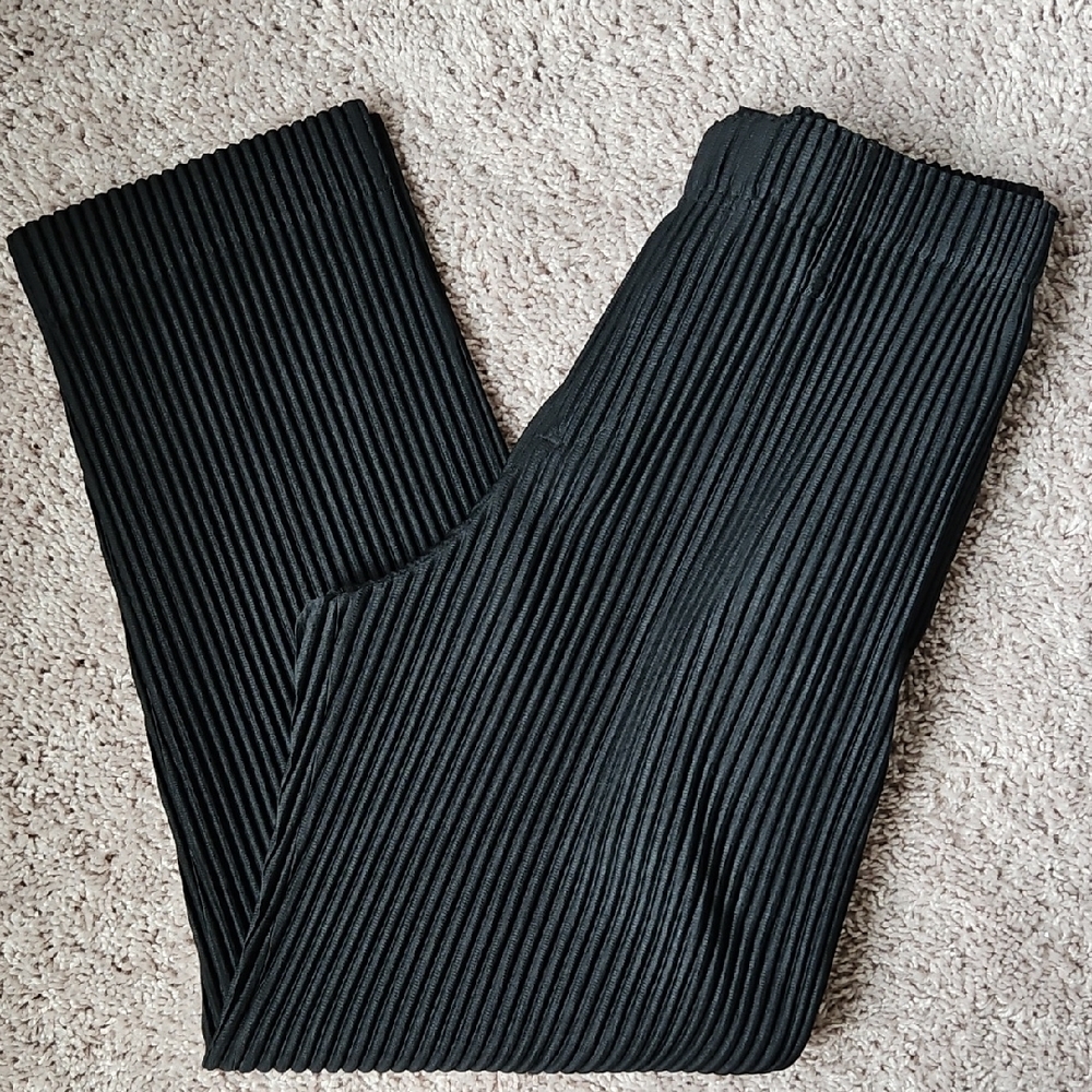 SOLD Issey Miyake Black Pleated Pants